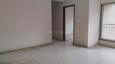 Living Room Image of 760 Sq.ft 2 BHK Apartment / Flat for sale in Royal Oasis, Malad West Mumbai for Rs. 15800000