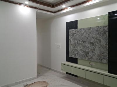 Living Room Image of 1500 Sq.ft 3 BHK Apartment / Flat for sale in Sector 72 Noida for Rs. 5500000