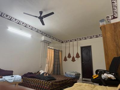 Bedroom Image of 1300 Sq.ft 2 BHK Builder Floor for rent in Shantipuram Allahabad for Rs. 12000