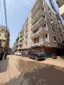 Image of 900 Sq.ft 3 BHK Apartment / Flat for sale in Pul Prahlad Pur, New Delhi for Rs. 6200000