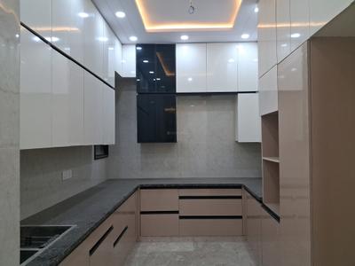 Kitchen Image of 2250 Sq.ft 4 BHK Builder Floor for sale in Paschim Vihar New Delhi for Rs. 42000000