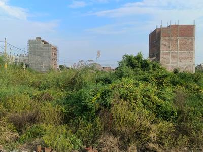 Image of 60 Sq.ft Residential Plot / Land for sale in Rohini Sector 28, New Delhi for Rs. 15000000