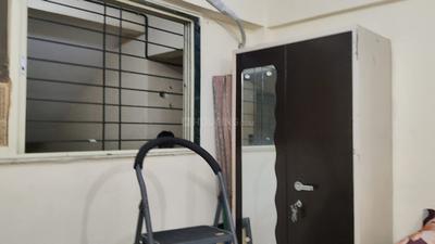 Bedroom Image of 250 Sq.ft 1 RK Apartment / Flat for rent in Vashi Navi Mumbai for Rs. 13000