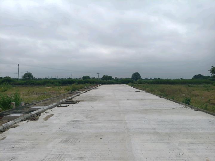 Akshita Eastern Meadows Main Image 1