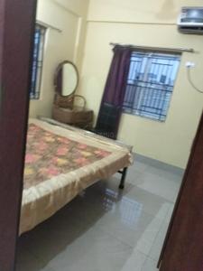 Bedroom Image of 950 Sq.ft 2 BHK Apartment / Flat for rent in Nagerbazar Kolkata for Rs. 21000