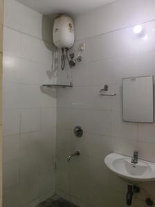 Common Bathroom Image of 774 Sq.ft 1.5 BHK Apartment / Flat for sale in Lodha Casa Rio, Palava Phase 1 Thane for Rs. 4200000