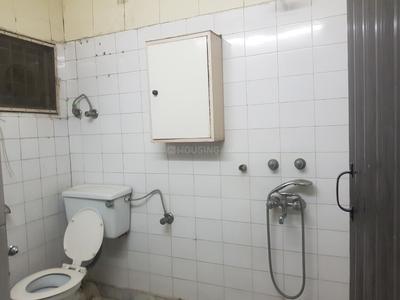 Bathroom Image of 1650 Sq.ft 3 BHK Apartment / Flat for sale in Saket New Delhi for Rs. 35000000