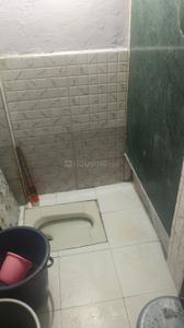 Bathroom Image of 500 Sq.ft 1.5 BHK Independent House for rent in Goregaon West Mumbai for Rs. 28000