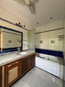 Kitchen Image of 4500 Sq.ft 7 BHK Independent House for sale in New Friends Colony New Delhi for Rs. 360000000