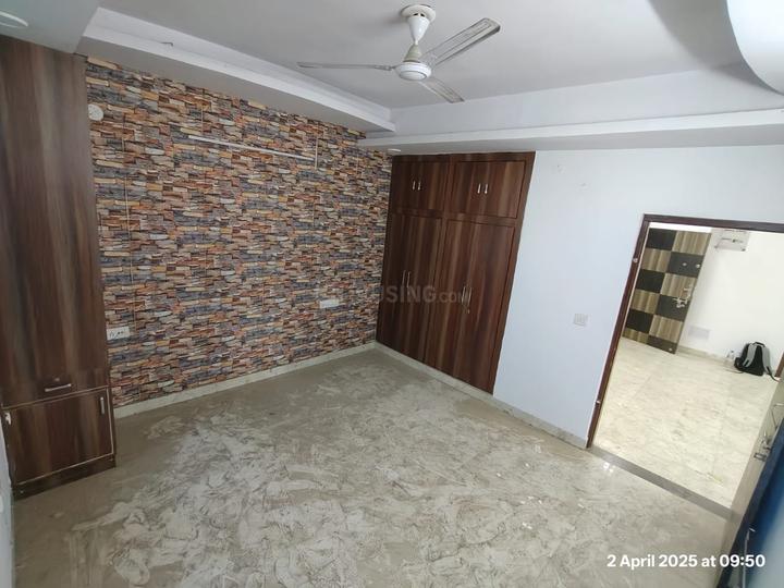 Shivveju Apartment Main Image 1