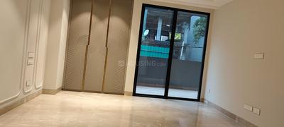 Bedroom Image of 3200 Sq.ft 4 BHK Builder Floor for sale in Navjeevan Vihar New Delhi for Rs. 130000000
