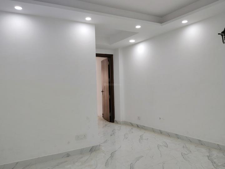 2 BHK 1000 Sqft Flat for sale at Freedom Fighters Enclave, New Delhi Property ID 14362255