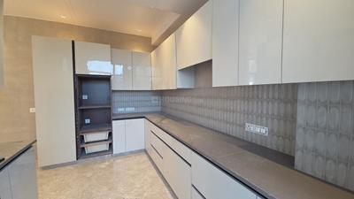 Kitchen Image of 2400 Sq.ft 4 BHK Builder Floor for sale in Sector 102 Gurgaon for Rs. 40000000