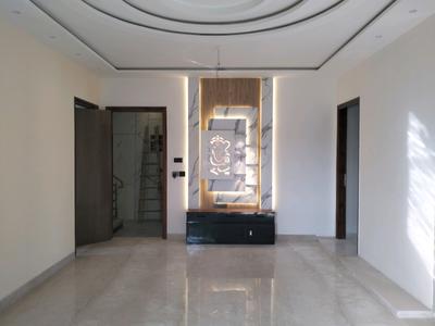 5 BHK Independent Builder Floor