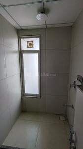 Bathroom Image of 1100 Sq.ft 3 BHK Apartment / Flat for rent in Fortune Air, Gotri Vadodara for Rs. 32000