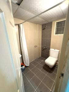 Bathroom Image of 461 Sq.ft 1 BHK Apartment / Flat for rent in Mahaveer Meridian, JP Nagar Bengaluru for Rs. 21000