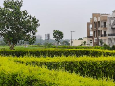 Image of 100 Sq.ft Residential Plot / Land for sale in Supertech Golf Country, Yeida, Greater Noida for Rs. 7000000