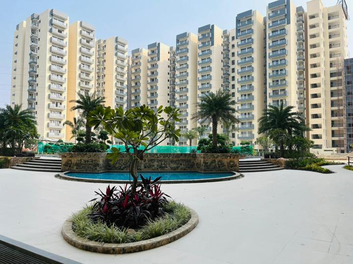 1425 Sqft 3 BHK Flat for sale in Azea Botanica Vrindavan Yojna