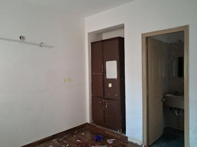 Bedroom Image of 820 Sq.ft 2 BHK Apartment / Flat for sale in Paras Tierea, Sector 137 Noida for Rs. 7100000