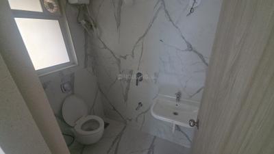 Image of 679 Sq.ft 2 BHK Apartment / Flat for rent in Swastik Platinum, Vikhroli East, Mumbai for Rs. 56000