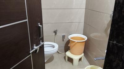 Rajvi Elegance Bathroom One 4
