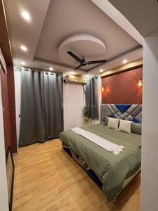 Bedroom Image of 955 Sq.ft 2 BHK Apartment / Flat for sale in Omicron II Greater Noida for Rs. 7800000