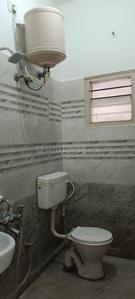Bathroom Image of 1200 Sq.ft 1 BHK Builder Floor for rent in JP Nagar Bengaluru for Rs. 16000