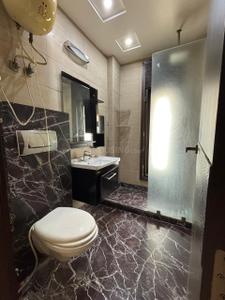 Bathroom Image of 2200 Sq.ft 4 BHK Builder Floor for sale in Green Park Extension New Delhi for Rs. 70000000