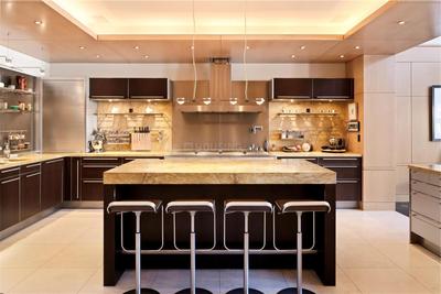 Kitchen Image of 1800 Sq.ft 3 BHK Builder Floor for sale in Shakti Nagar New Delhi for Rs. 36000000