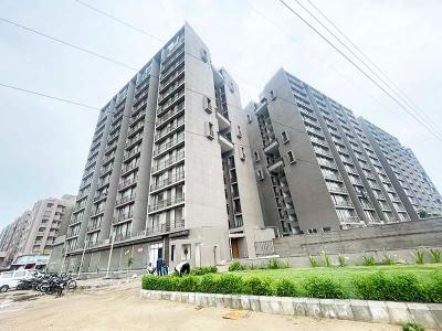 Image of 2520 Sq.ft 3 BHK Apartment / Flat for sale in Laxmi Eternia, Narolgam, Ahmedabad for Rs. 4500000