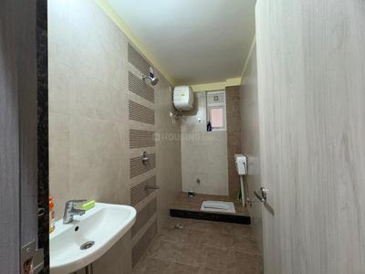 Bathroom Image of 1554 Sq.ft 3 BHK Apartment / Flat for rent in Lalpur Ranchi for Rs. 23999