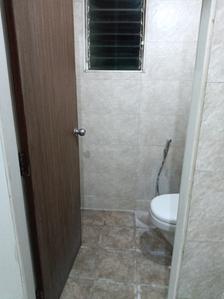 Bathroom Image of 650 Sq.ft 1 BHK Apartment / Flat for rent in Vishesh Balaji Symphony, Shilottar Raichur Navi Mumbai for Rs. 17500