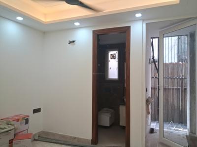 Bedroom Image of 1350 Sq.ft 3 BHK Builder Floor for sale in Paschim Vihar New Delhi for Rs. 26500000