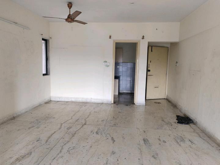 Harbour Court Living Room 1