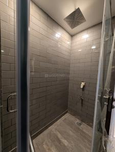 Image of 2000 Sq.ft 3 BHK Builder Floor for sale in Defence Colony, New Delhi for Rs. 85000000