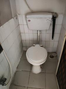 Common Bathroom Image of 550 Sq.ft 1 BHK Apartment / Flat for sale in Powai Mumbai for Rs. 17500000