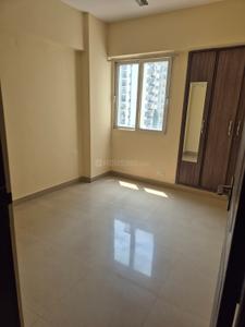 Bedroom Image of 800 Sq.ft 2 BHK Apartment / Flat for rent in Sethi Max Royal, Sector 76 Noida for Rs. 26000