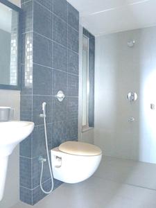 Common Bathroom Image of 900 Sq.ft 2 BHK Apartment / Flat for sale in Lodha Splendora, Thane West Thane for Rs. 9000000