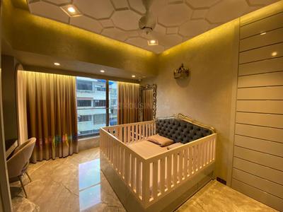 Bedroom Image of 1500 Sq.ft 3 BHK Apartment / Flat for sale in Santacruz West Mumbai for Rs. 87500000