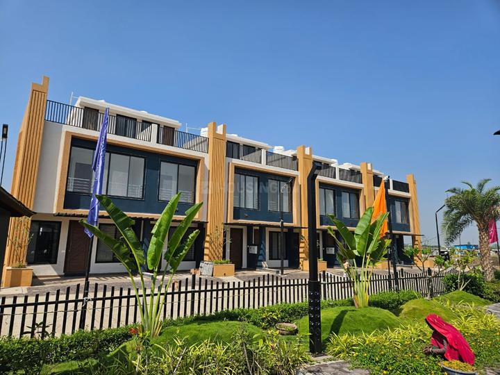 Talawali Chanda Main Image 1