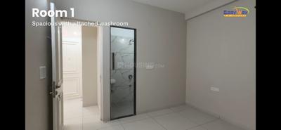 Bathroom Image of 900 Sq.ft 2 BHK Builder Floor for rent in Nipania Indore for Rs. 18000