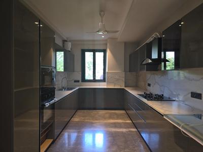 Kitchen Image of 2200 Sq.ft 3 BHK Builder Floor for sale in DLF Phase 2 Gurgaon for Rs. 36500000