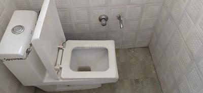 Bathroom Image of 350 Sq.ft 1 RK Independent House for rent in Model Town Karnal for Rs. 7500
