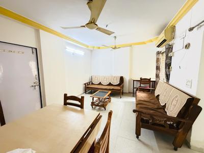 Hall Image of 1250 Sq.ft 2 BHK Apartment / Flat for rent in Satellite Ahmedabad for Rs. 20000