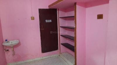 Bedroom Image of 750 Sq.ft 1 BHK Independent House for rent in Avadi Chennai for Rs. 8500