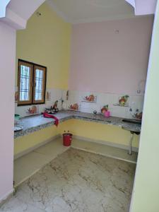 Kitchen Image of 900 Sq.ft 3 BHK Builder Floor for rent in Madiyava Lucknow for Rs. 12500