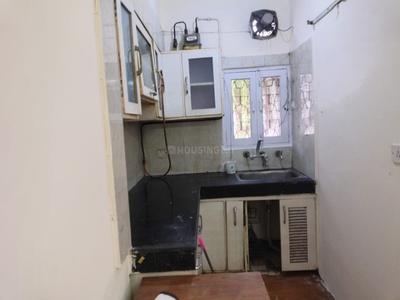 Kitchen Image of 1200 Sq.ft 2 BHK Builder Floor for rent in Safdarjung Development Area New Delhi for Rs. 60000