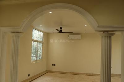 Hall Image of 5150 Sq.ft 5 BHK Independent House for sale in Sector 15A Noida for Rs. 140000000