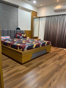 Bedroom Image of 1500 Sq.ft 3 BHK Apartment / Flat for rent in Aarna 39, Bhayli Vadodara for Rs. 55000
