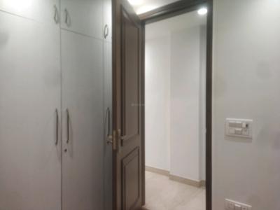 Bedroom Image of 1200 Sq.ft 3 BHK Builder Floor for sale in East Of Kailash New Delhi for Rs. 30000000